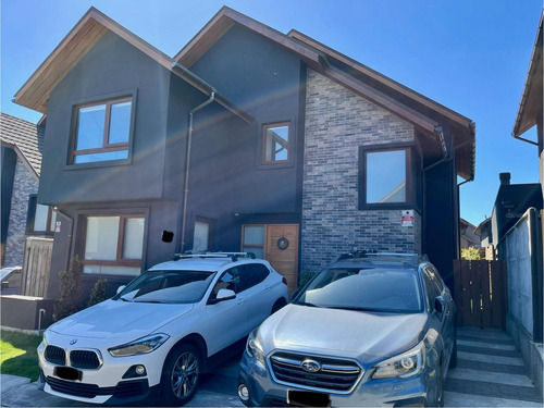 Hermosa Casa En Condominio Con Quincho Cerrado