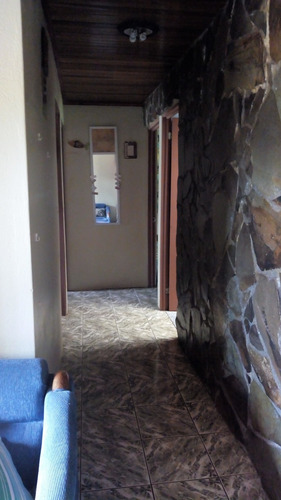 Imagen 5 de 5 de Casa Cerca De La Entrada A Palmares