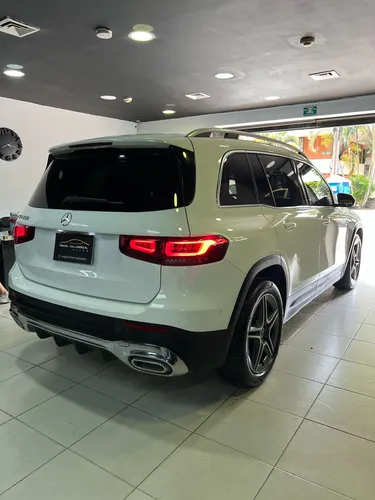 Mercedes-Benz Clase GLB GLB 200 AMG LINE