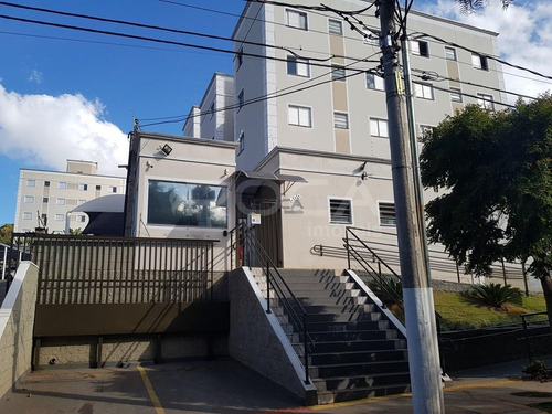 Venda De Apartamentos / Padrão Na Cidade De São Carlos 21400