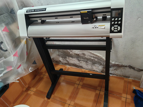 Plotter De Corte Marca Thenet T24l (Usado)
