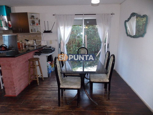 Imagen 7 de 25 de Casa En Jardines De Cordoba - Punta Del Este