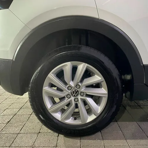 Volkswagen T-Cross Trendline automatico
