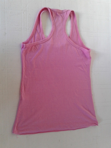 Musculosa Color Fuxia Talle M