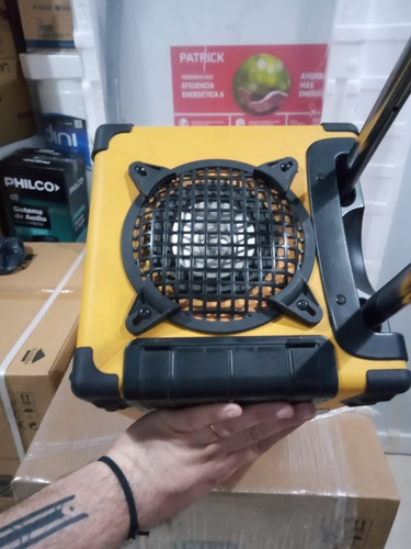 Parlante Portatil Panacom Sp-3412 4500 W