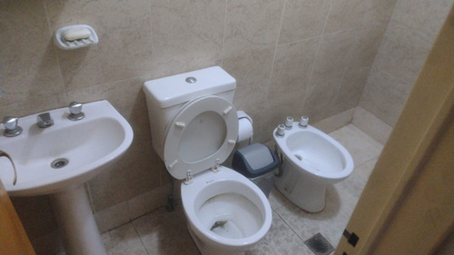 Nueva Cordoba Amplio Monoambiente Con Patio A Metros De Pocito Sobre Peredo Casi Esq Velez Sarfied