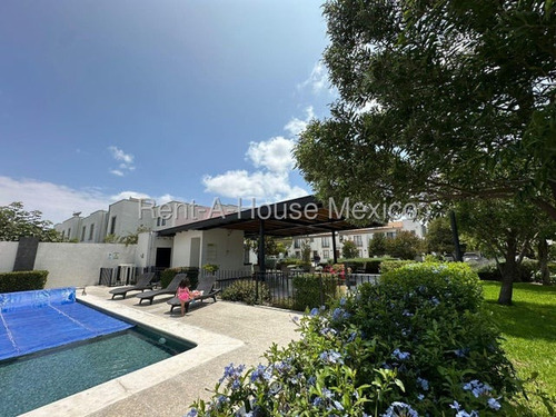 Casa En Renta En Zakia, Querétaro Sr