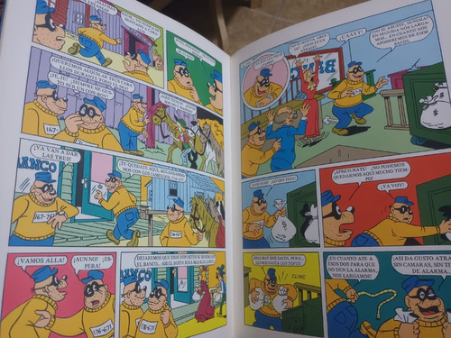 Walt Disney Un Detective Elemental Colección Cucaña No.21 (Usado)