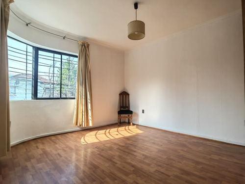 Venta Gran Casa 4d3b3e1b + Dormitorio Int 2d1b + Piscina