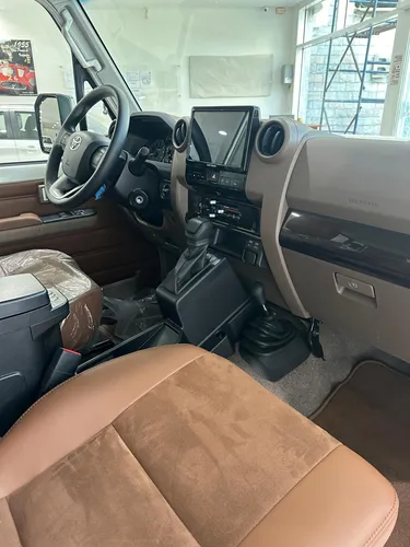Land Cruiser Serie 71 Macho Lx