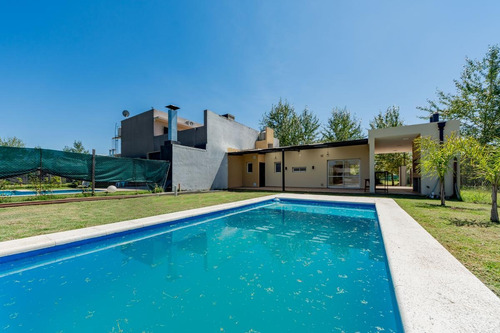 Imagen 19 de 20 de Venta- Casa A Estrenar En Sector A - Dos Dormitorios- Pileta (tierra De Sueños 3, Roldan)
