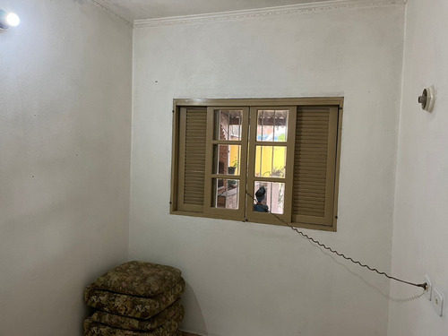 Casa Com 3 Dormitórios E Próxima De Comércios Em Itanhaém Litoral Sul De Sp