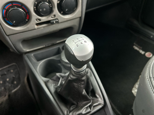 Fiat Strada 1.8 MPI ADVENTURE LOCKER CE 16V FLEX 2P MANUAL