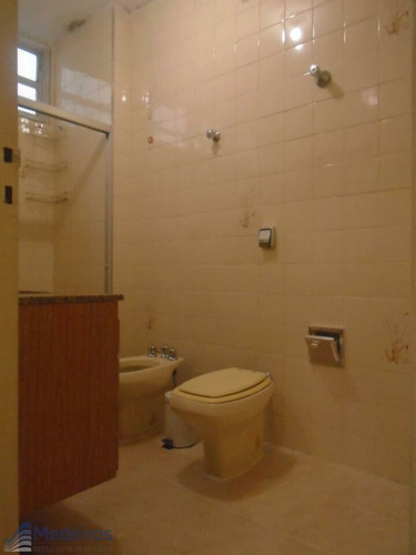 Imagem 9 de 15 de Amplo Apartamento De 01 Dormitório, C/02 Garagens, A 400 Metros Do Metrôr.nestor Pestana-consolação. - Md1094
