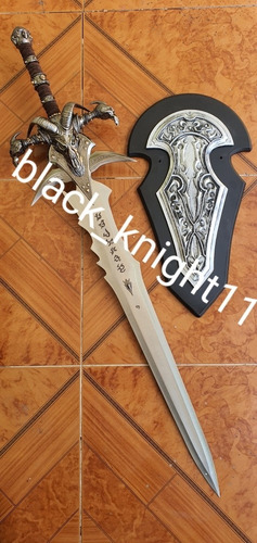 Espada Frostmourne Del Rey Arthas Warcraft Con Base Unica