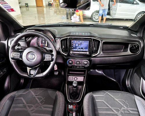 Fiat Strada 1.3 FIREFLY FLEX VOLCANO CD MANUAL