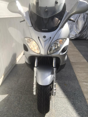 Imagen 1 de 7 de Piaggio Evolution