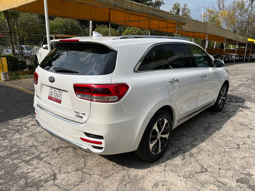 Kia Sorento 3.3L Sxl Awd At