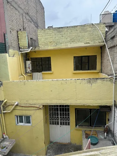 Recién Remodelada Casa De 2 Pisos En Cuautepec Barrio Alto