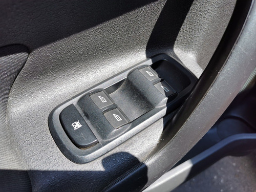 Imagen 13 de 13 de Ford Fiesta Se 8779