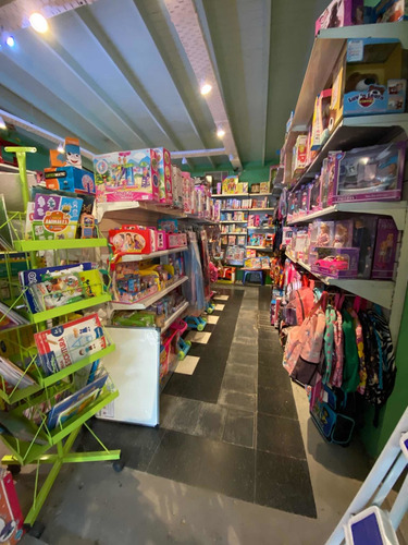 Imagen 6 de 13 de Fondo De Comercio Y Stock De Juguetería Y Librería