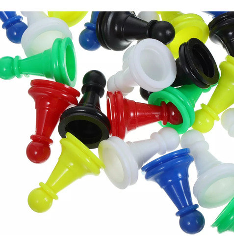 96 Chess Pieces With Multicolor Plastic Pawns For