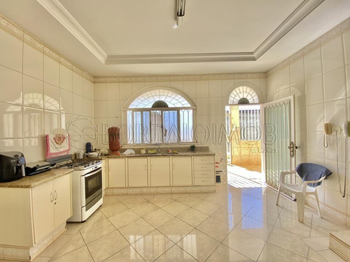 Imagem 11 de 30 de Park Way Casa Térrea Em Uma Das Quadras Mais Valorizadas, São 380m² De Área Construída, 4 Quartos! Estuda Permuta. - Villa129517