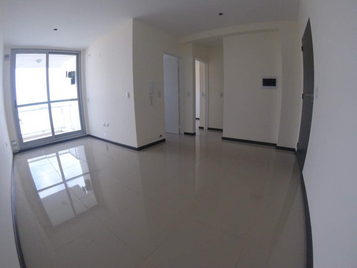 Depto . 1 Dorm, Balcón Y Pileta . Pueyrredón 242 . Nueva Córdoba