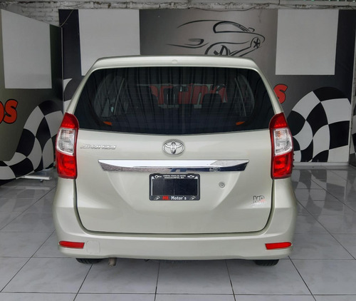 Imagen 4 de 14 de Toyota Avanza 2017 1.5 Le At