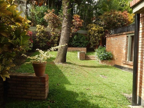 Imagen 13 de 28 de Prados Del Este Casa En Venta 22-15131 04242091817----04126761534