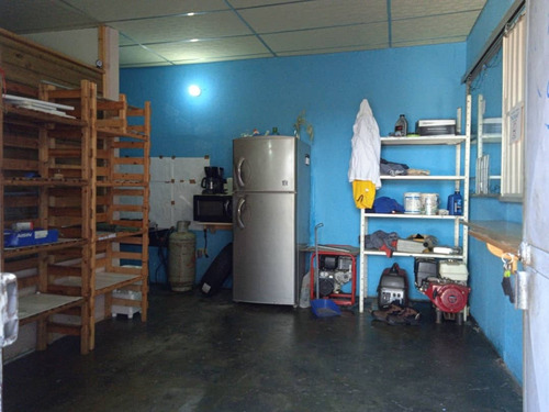 Imagen 4 de 4 de Galpón En Venta - Av. Manuel Piar Fh