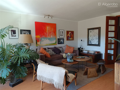 Departamento En Venta De 3 Dorm. En Lo Barnechea