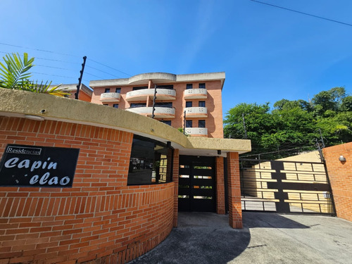Hermoso Apartamento En Alquiler Av. Universidad Res. Capin Melao, El Limón Edo. Aragua.