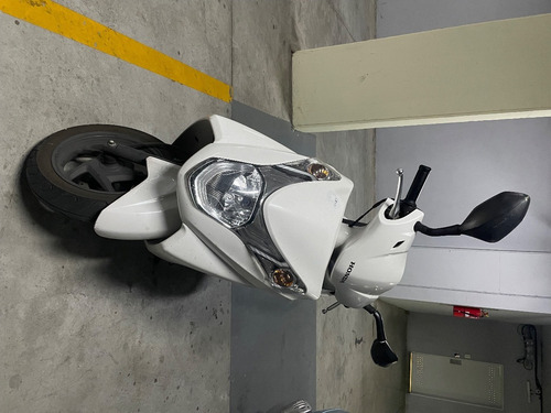 Imagen 4 de 4 de Honda Elite