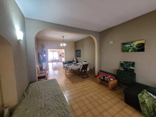 Casa En Venta En Lanus Este