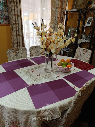 Casa En Venta De 4 Dorm. En Independencia,mirador Viejo