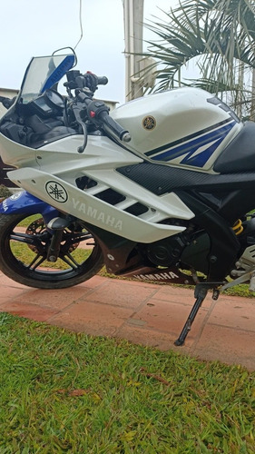 Imagen 4 de 15 de Yamaha R15