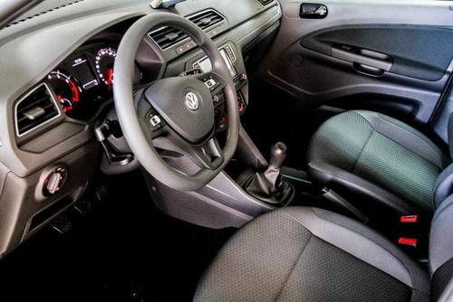 Volkswagen Novo Voyage 1.6 Mt