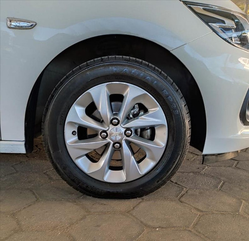 Imagem 14 de 15 de Onix 1.0 Turbo Flex Plus Lt Automático