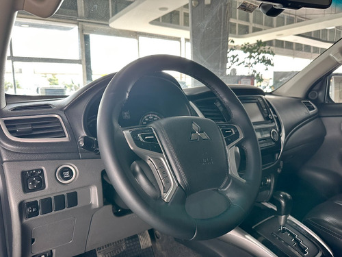Mitsubishi L200 Sportero 2.5 Turbo Diesel 4x4 At Dc 2019