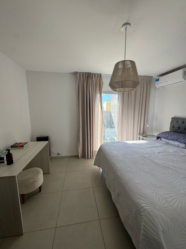 Casa En Venta 3 Dorm Romerillo N°4288 E/ Verbena Y Cortaderas Precio U$d225.000