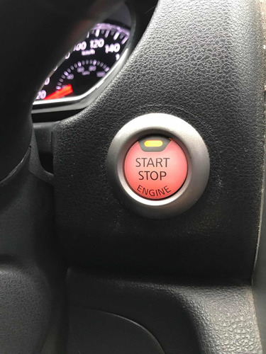 Nissan Versa 1.6 Advance Mt 2016