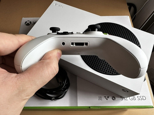 Imagen 3 de 3 de Microsoft Xbox Series S 512gb Video Game Console - Whitehy