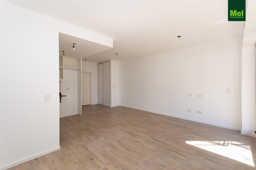Hermoso 1 Amb Y Medio | Terraza & Parrilla | Venta Con Renta