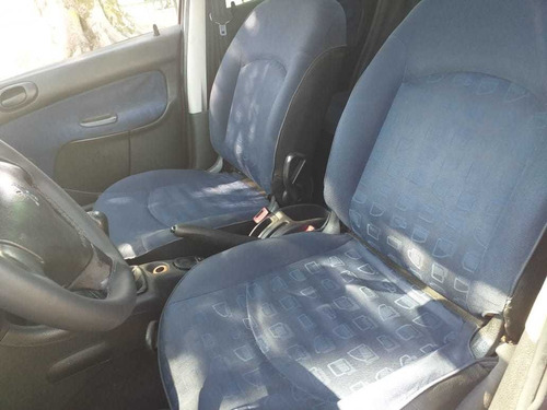 Peugeot 206 2003 1.6 Financio Como Score Baixo