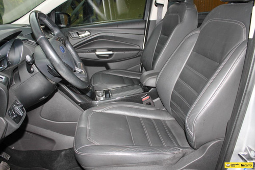 Ford Escape 2.0 TITANIUM 245hp 4X4