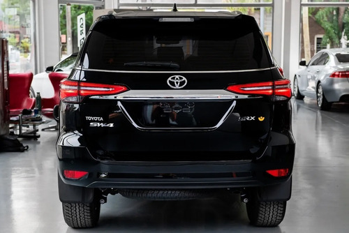 Toyota Sw4 2.8 Srx 177cv 4x4 7as At