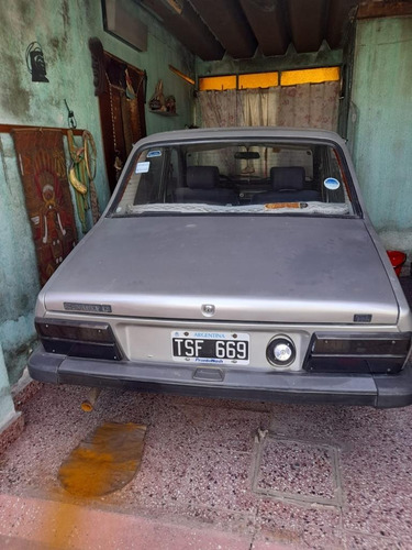 Imagen 9 de 10 de La Reliquia Del Abuelo Renault 12