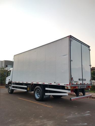 Imagem 5 de 15 de Mercedes-benz Atego 1719