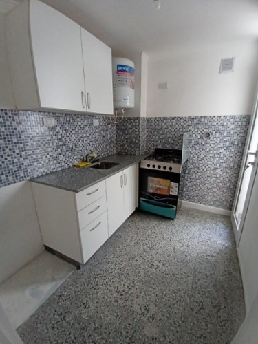 Imagen 3 de 15 de Oportunidad! Venta Dpto 2 Amb Reciclado. Macrocentro